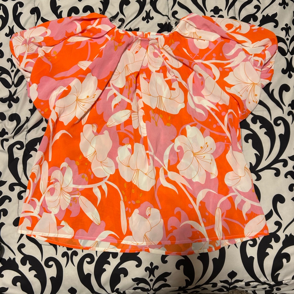 Like New Floral Orange and Pink Blouse- size l